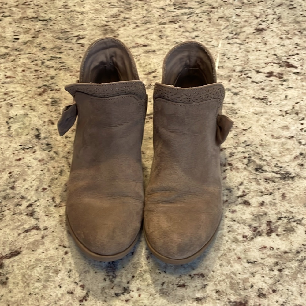 Girls Boots